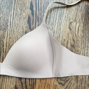 Lululemon Bra 34B